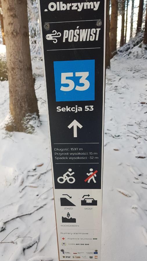 Skaly Spaly Przesieka Bagian luar foto